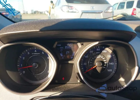 2013 Hyundai Elantra Gls z USA, uszkodzony, nr VIN KMHDH4AEXDU855844